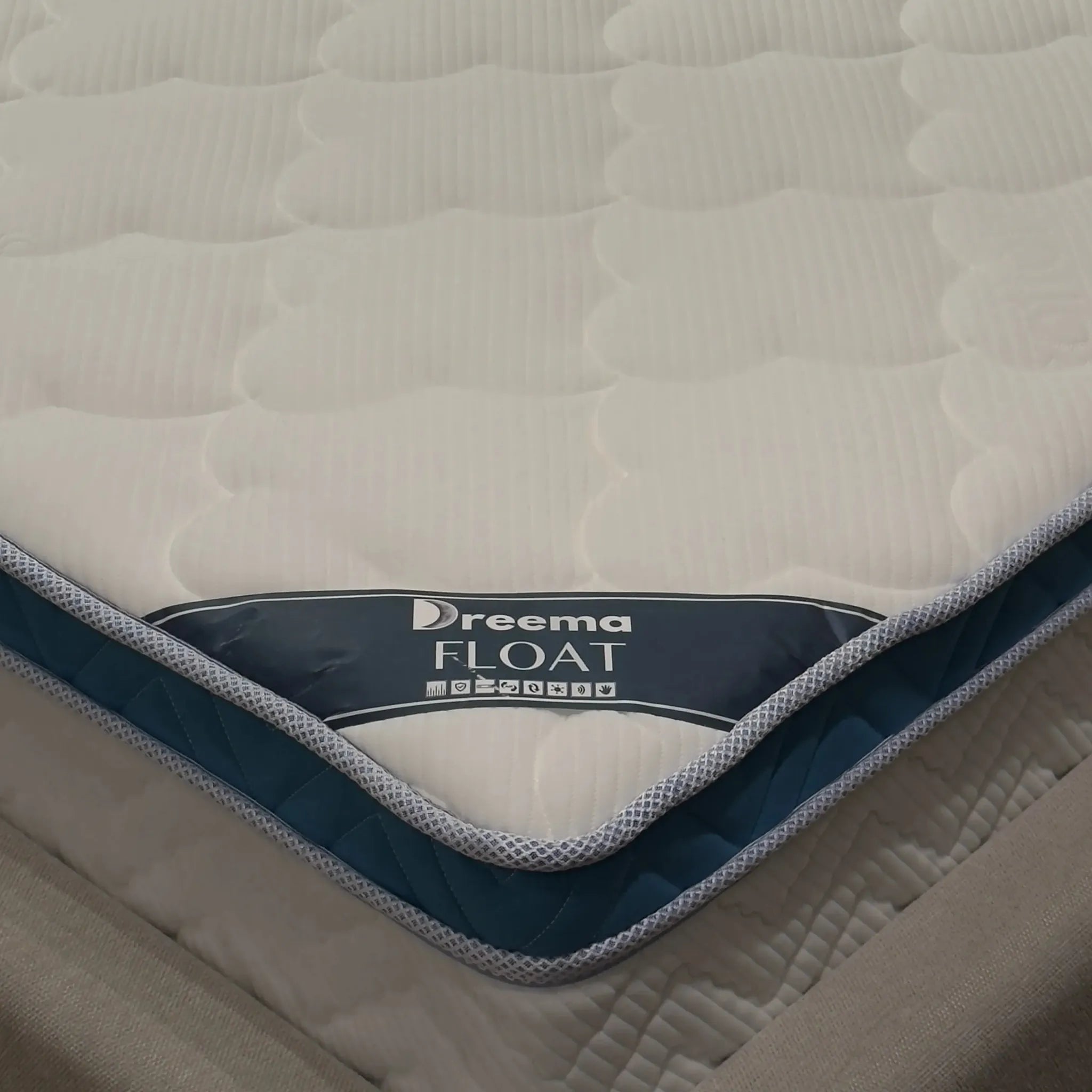 מזרן ויסקו רך ותומך דגם FLOAT ללא קפיצים אורטופדי